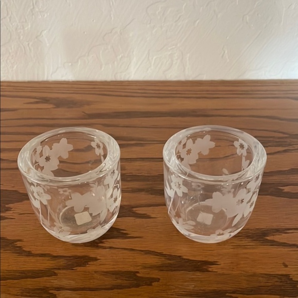 PartyLite set of 2 votives etched glass floral